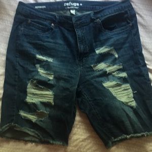Bermuda Capri jean shorts by Charlotte Russe